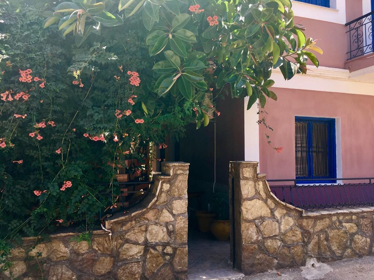 "Stelios & Galini" Hotel Symi Exterior foto